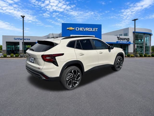 New 2026 Chevrolet Trax RS w/ Driver Confidence Package FWD image 7