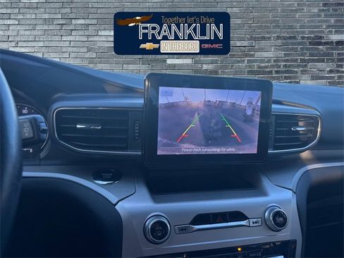 Used 2022 Ford Explorer XLT w/ Equipment Group 202A image 21