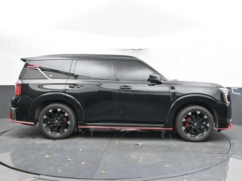 Used 2026 Nissan Armada NISMO AWD/4WD image 12