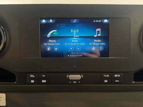 Used 2021 Mercedes-Benz Sprinter 2500 image 16