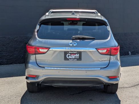 Used 2017 INFINITI QX60 Luxe w/ Deluxe Technology Package AWD/4WD image 6