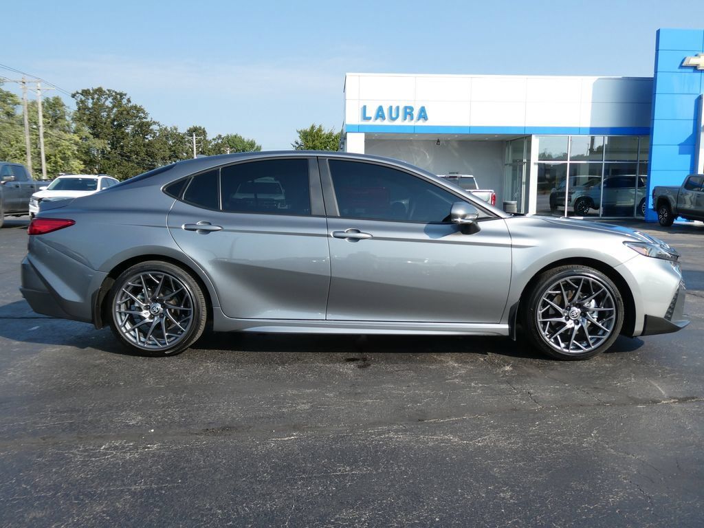 Used 2026 Toyota Camry SE w/ Multimedia Upgrade Package FWD image 4
