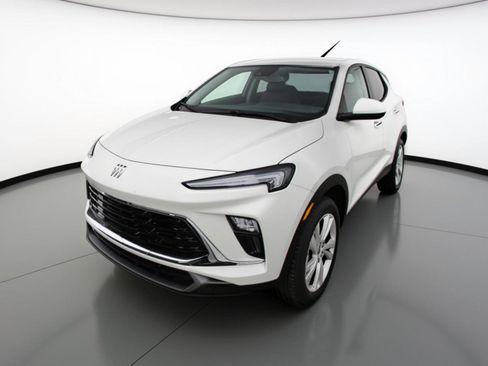 Used 2025 Buick Encore GX Preferred image 3