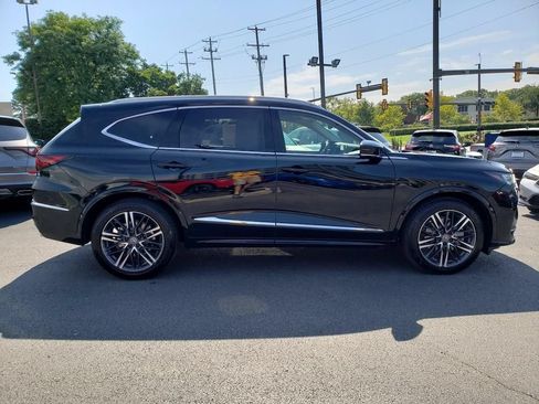 Certified 2026 Acura MDX SH-AWD w/ Advance Package image 11