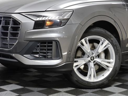 Used 2023 Audi Q8 Premium Plus w/ Premium Plus Package AWD/4WD image 3