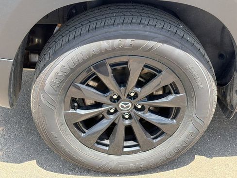 Used 2025 MAZDA CX-50 AWD 2.5 Hybrid w/ Premium Pkg image 17