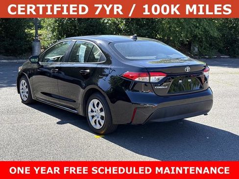 Used 2025 Toyota Corolla LE FWD image 4