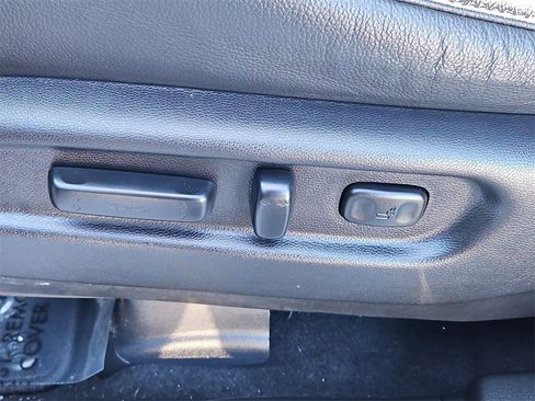 Certified 2022 Honda Pilot Touring image 25