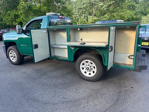 Used 2015 Chevrolet Silverado 3500 W/T w/ Snow Plow Prep Package AWD/4WD image 9