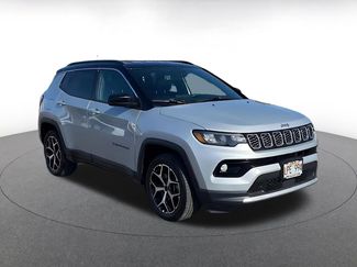 Used 2025 Jeep Compass Limited video 2