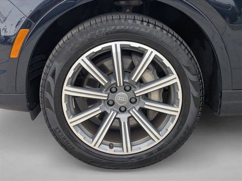 Used 2017 Audi Q7 3.0T Premium Plus AWD/4WD image 24