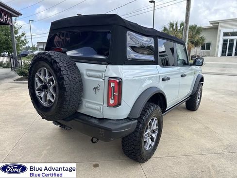 Used 2022 Ford Bronco Badlands AWD/4WD image 11