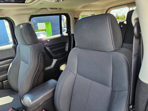 Used 2007 HUMMER H3 AWD/4WD image 14