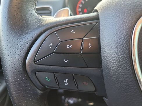 Used 2019 Dodge Durango R/T w/ Blacktop Package image 31