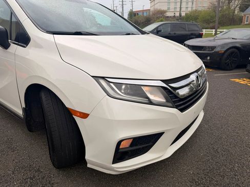 Used 2018 Honda Odyssey LX image 9