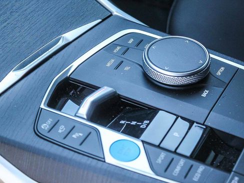 Certified 2025 BMW i4 eDrive40 w/ M Sport Package image 19