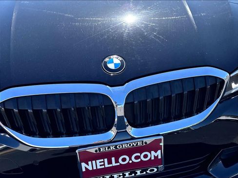 Used 2019 BMW 330i xDrive Sedan w/ Convenience Package AWD/4WD image 35