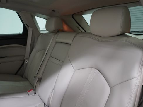 Used 2015 Cadillac SRX Luxury w/ Driver Awareness Package image 11