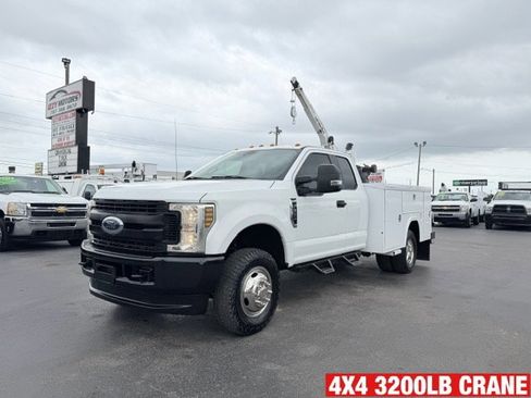 Used 2018 Ford F350 XL w/ Power Equipment Group AWD/4WD image 1