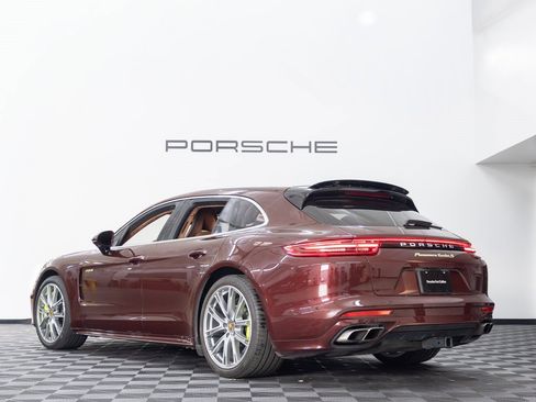 Used 2018 Porsche Panamera Turbo S image 3