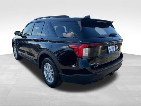 New 2026 Ford Explorer Active image 7