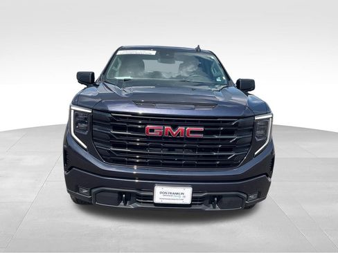 Used 2024 GMC Sierra 1500 Elevation AWD/4WD image 8
