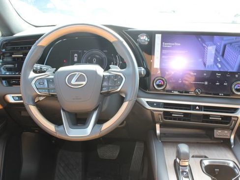Used 2024 Lexus RX 350h w/ Convenience Package AWD/4WD image 14