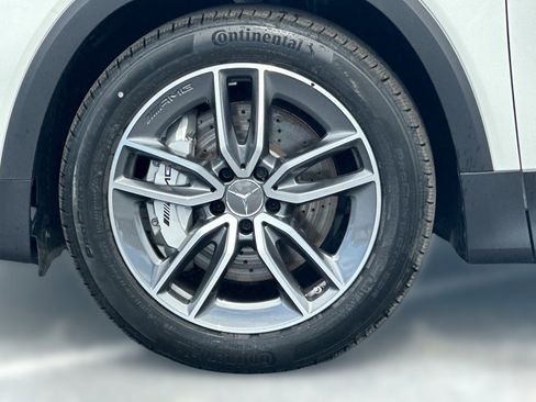 New 2025 Mercedes-Benz GLB 35 AMG 4MATIC image 11