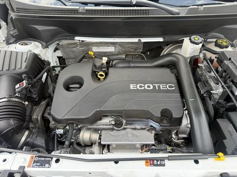 Used 2022 Chevrolet Equinox LT FWD image 32