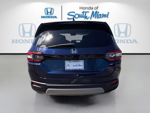 Certified 2024 Honda Pilot EX-L image 6