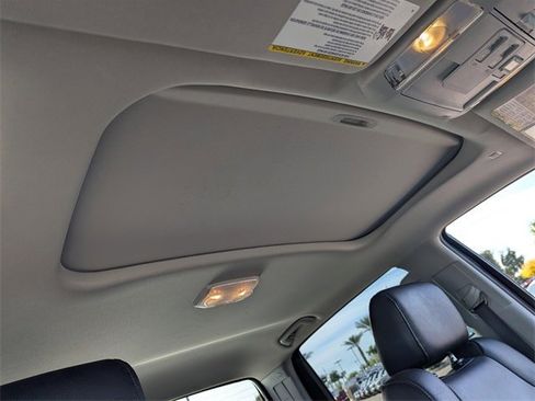 Used 2021 Toyota Tundra Limited w/ Limited Premium Package image 11