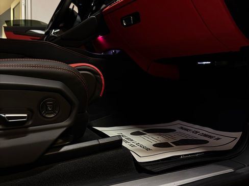 Used 2022 Lamborghini Urus image 14