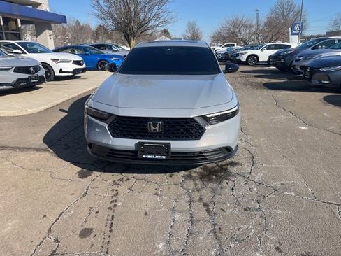 Used 2025 Honda Accord Sport image 34