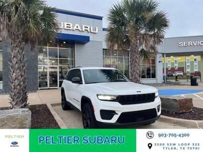 Used 2023 Jeep Grand Cherokee Altitude
