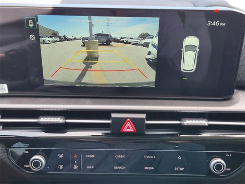 New 2026 Kia Sportage LX w/ LX Convenience Package image 12