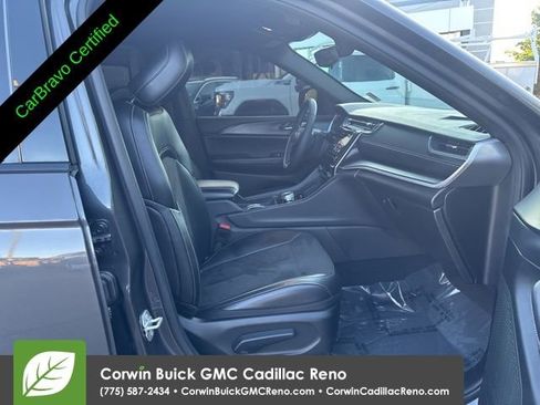 Used 2024 Jeep Grand Cherokee L Altitude AWD/4WD image 40