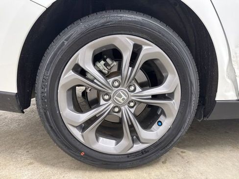Certified 2024 Honda Accord EX image 13