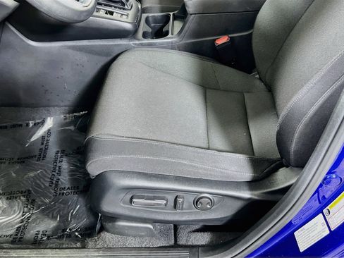 Used 2023 Honda CR-V EX image 18