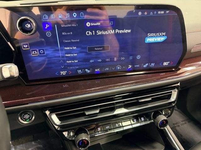 Certified 2026 Chevrolet Traverse RS AWD/4WD image 11
