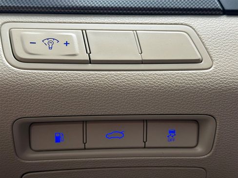 Used 2017 Hyundai Sonata Sport image 19