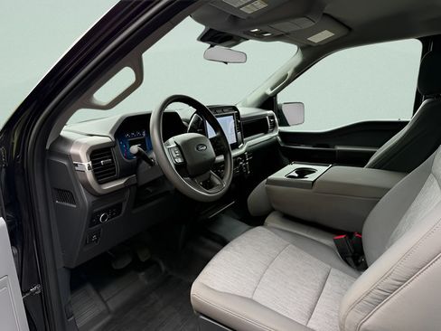 Used 2024 Ford F150 XL AWD/4WD image 4