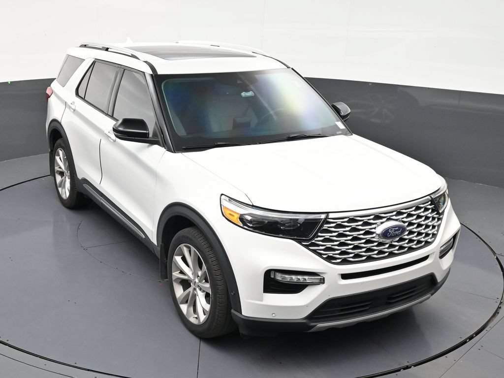 Used 2022 Ford Explorer Platinum w/ Equipment Group 601A AWD/4WD image 18