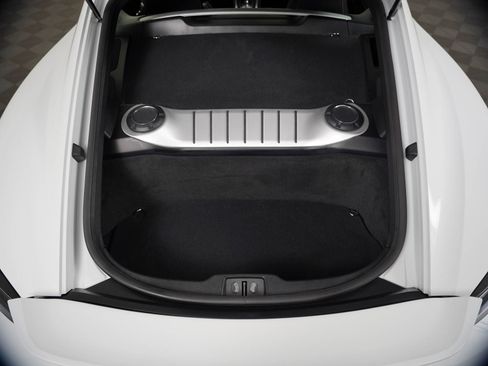 Certified 2025 Porsche 718 Cayman RWD image 23