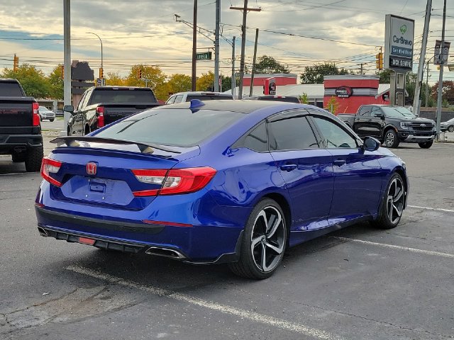 Used 2018 Honda Accord Sport image 8