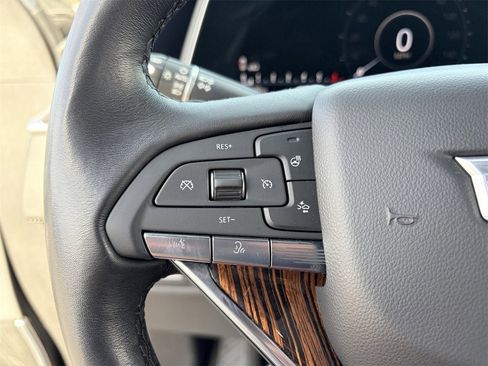 Used 2021 Cadillac Escalade Premium Luxury w/ Driver Assist Tech Package image 21