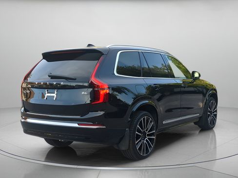 Used 2026 Volvo XC90 B6 Plus w/ Protection Package Premier AWD/4WD image 40