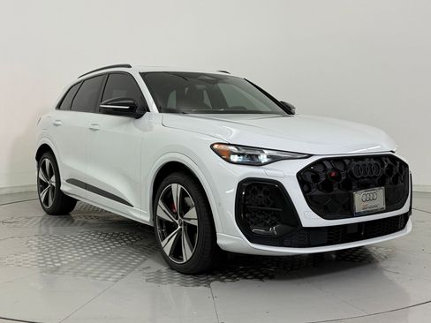 New 2025 Audi SQ5 Premium Plus image 7