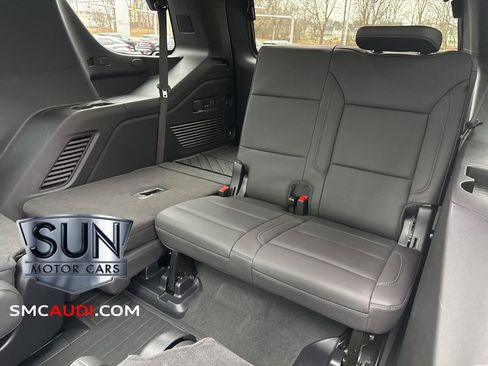 Used 2025 Chevrolet Tahoe LT w/ Comfort Package image 14