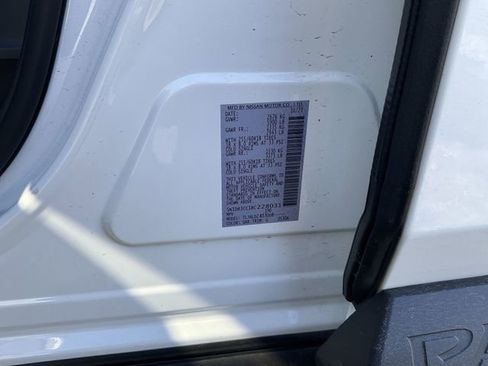 Used 2024 Nissan Pathfinder SL image 37