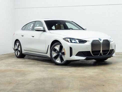 Used 2025 BMW i4 xDrive40i w/ Premium Package image 4